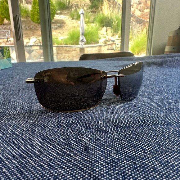 Maui Jim H423-26 Lighthouse Rootbeer Frame / HCL Bronze Polarized Lenses - Picture 1 of 8